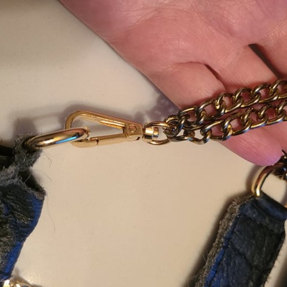 VEGAN PIÑATEX sustainable designer shoulder bag BLACK LUCIELA TASCHEN Prague - Picture 13 of 16